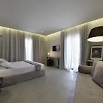 凯法利尼亚格兰德酒店