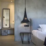 凯法利尼亚格兰德酒店 4*