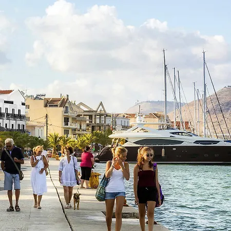Kefalonia Grand ホテル